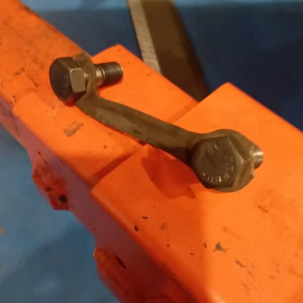 111125 1973 Mercedes 250 Service and Repairs 20