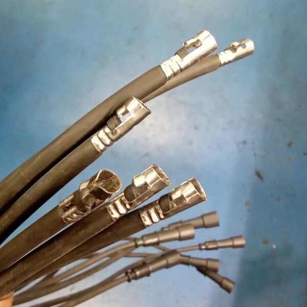 111125 1973 Mercedes 250 Service and Repairs