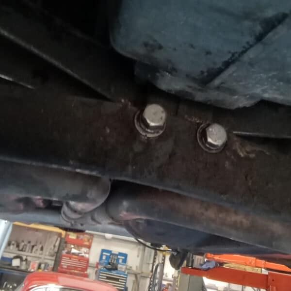 111125 1987 Maserati BiTurbo Rear Brakes 3