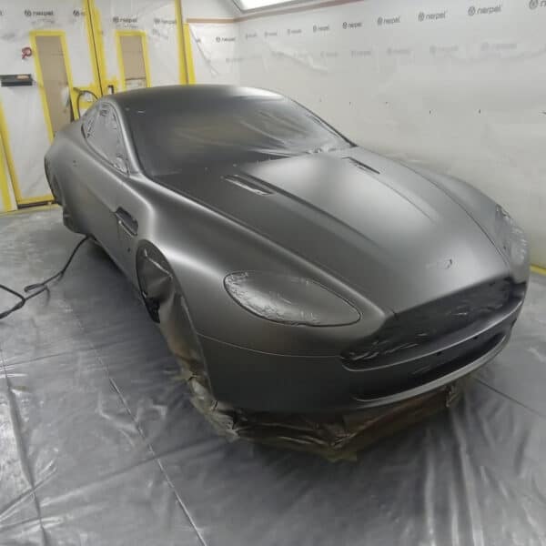 111125 2006 Aston Martin V8 Vantage Painted 4