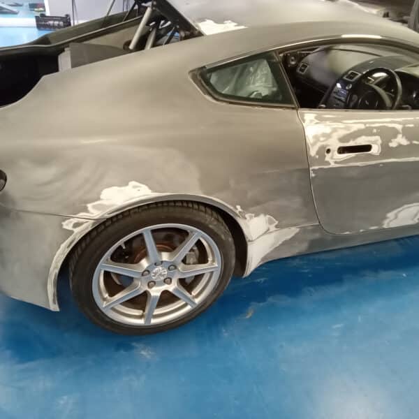 111125 2006 Aston Martin V8 Vantage Prepped for Primer 11