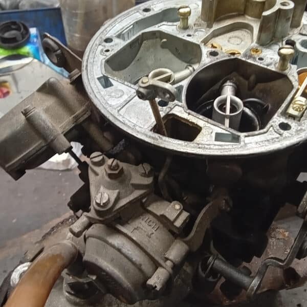 121125 1973 Mercedes 250 Carb Overhaul2 5