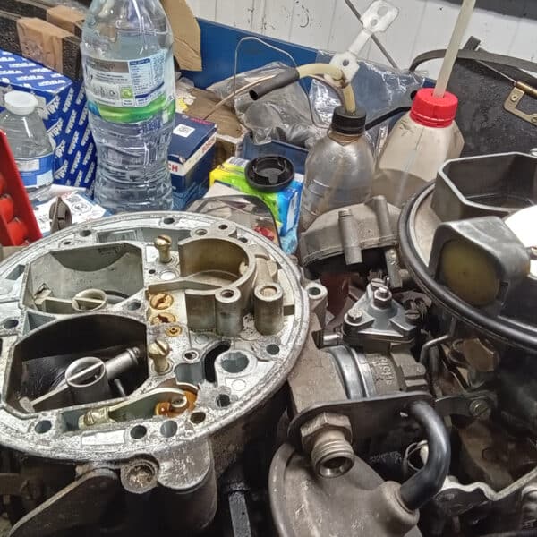 121125 1973 Mercedes 250 Carb Overhaul2 7