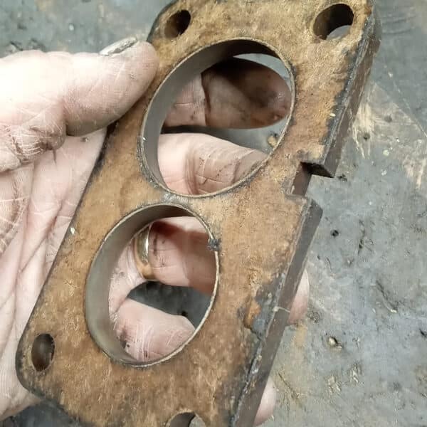 121125 1973 Mercedes 250 Carburettor Overhaul 3