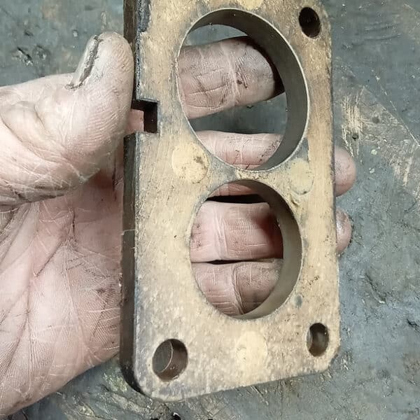 121125 1973 Mercedes 250 Carburettor Overhaul 4