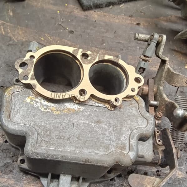 121125 1973 Mercedes 250 Carburettor Overhaul 44