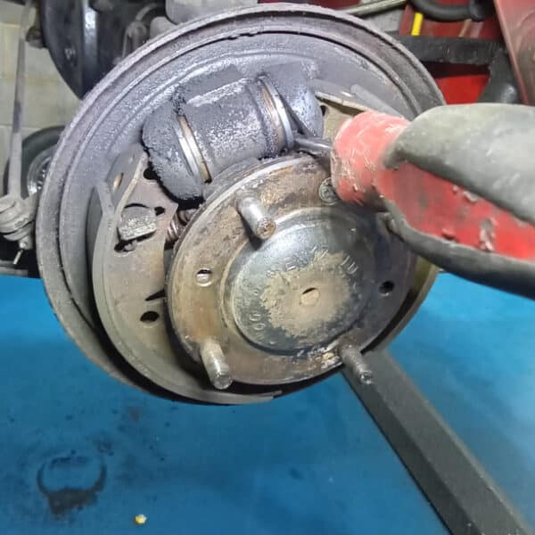 131125 1971 MG Midget PDI and Rear Brake Strip