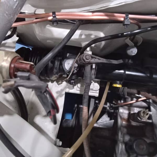 151125 1969 Audi 70L Alternator Brackets and Wiring 16