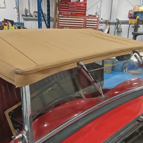 181125 1949 MG TC New Roof 4