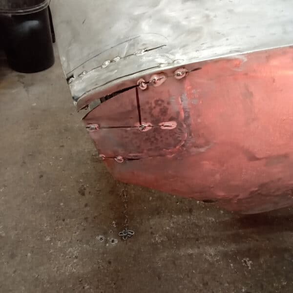 181125 1970 Aston Martin DBS Front Grille Fitment