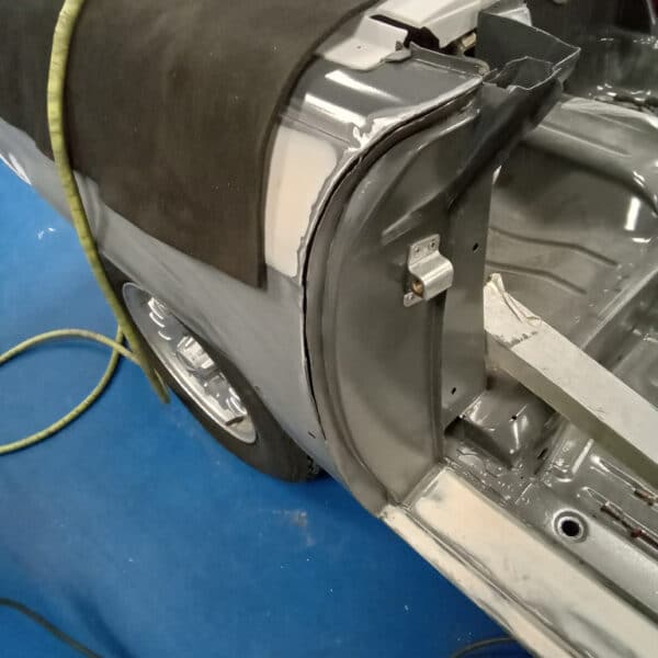 181125 1978 Mercedes 350SL Drivers Door Fitment 2