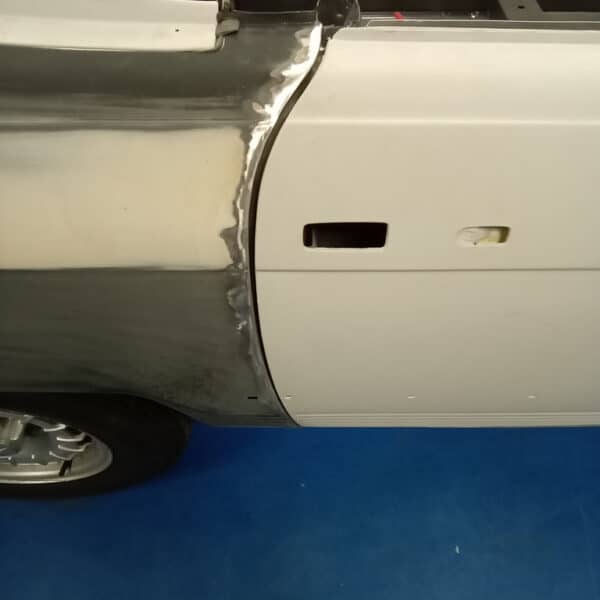 181125 1978 Mercedes 350SL Drivers Door Fitment 3