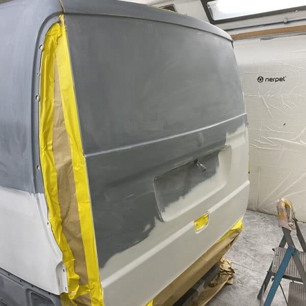 181125 2005 Mercedes Vito Final Primer 2