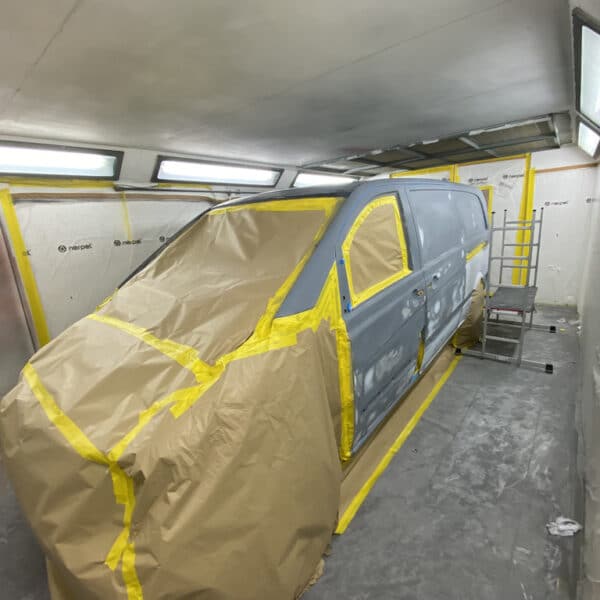 181125 2005 Mercedes Vito Final Primer 3