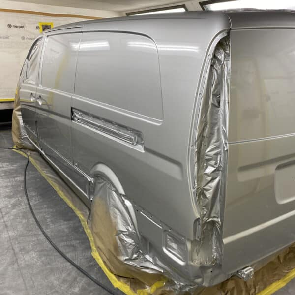 181125 2005 Mercedes Vito in colour 6