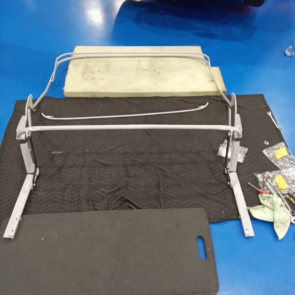 191125 1969 Aston Martin DB6 Volante Soft Top Frame 5