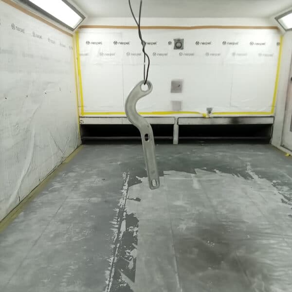 191125 1987 Mercedes 500SL Bonnet Hinges Painted 7