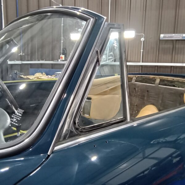 201125 1969 Aston Martin DB6 Volante Doors and Chromework Installed 19