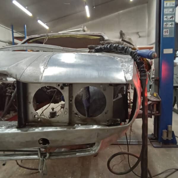 211125 1970 Aston Martin DBS NSF Valance Repairs 5