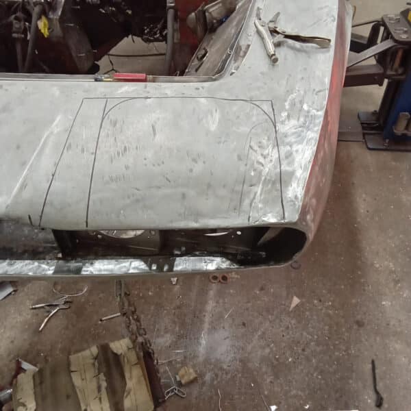 211125 1970 Aston Martin DBS NSF Valance Repairs