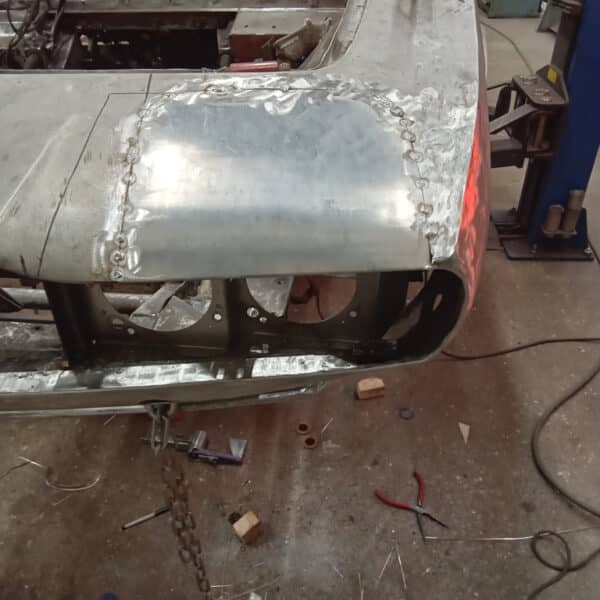 211125 1970 Aston Martin DBS NSF Valance Repairs 7