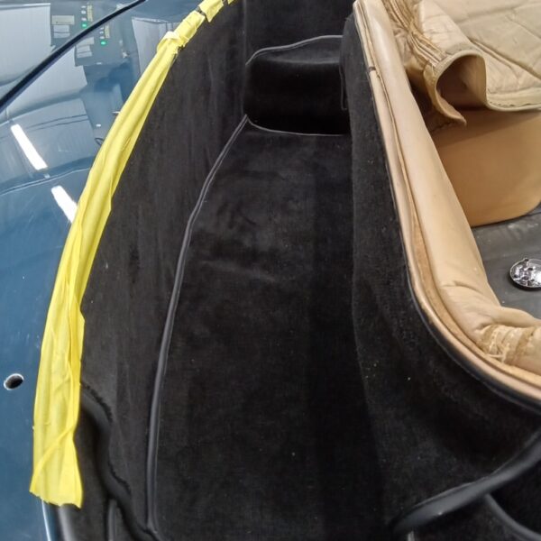 261125 1969 Aston Martin DB6 Volante Hood Frames and Carpets 16