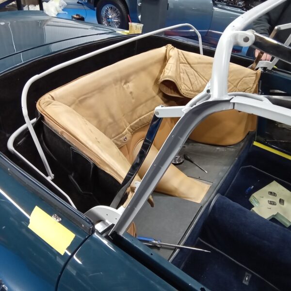 261125 1969 Aston Martin DB6 Volante Hood Frames and Carpets 3