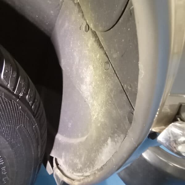 271125 1991 Jaguar XJS Repairs Fuel sender washer pump rear silencer 14