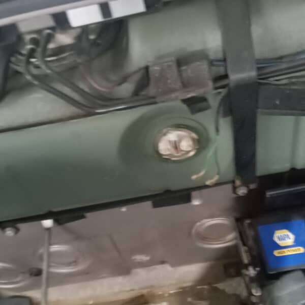 271125 1991 Jaguar XJS Repairs Fuel sender washer pump rear silencer 18