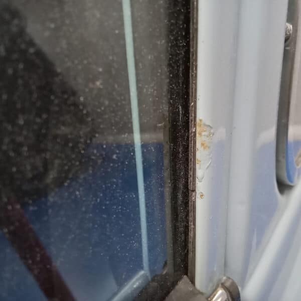 281125 1981 Austin Morris Mini Bodywork Inspection 14