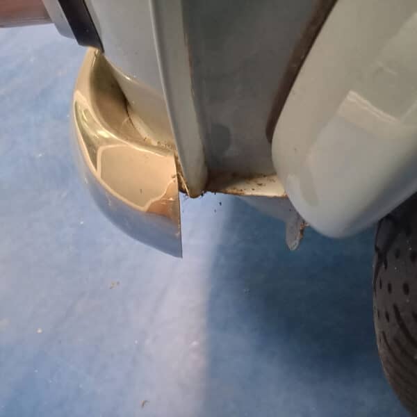 281125 1981 Austin Morris Mini Bodywork Inspection 8