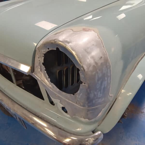 281125 1981 Mini Crash Repair 2