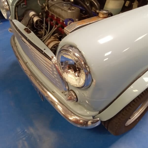 281125 1981 Mini Crash Repair 3