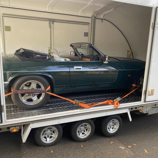 291025 1995 Jaguar XJS Collection 2