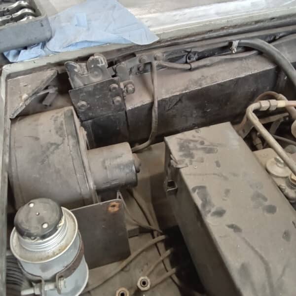 311025 1970 Aston Martin DBS Engine Bay Pre Removal 6