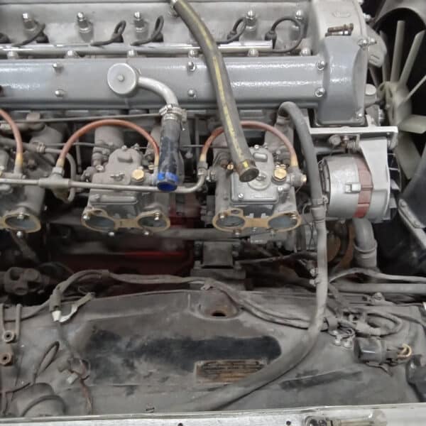 311025 1970 Aston Martin DBS Engine Bay Pre Removal 7