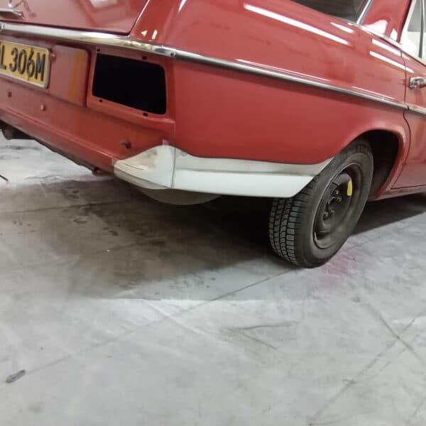 311025 1973 Mercedes 250 in Primer 4