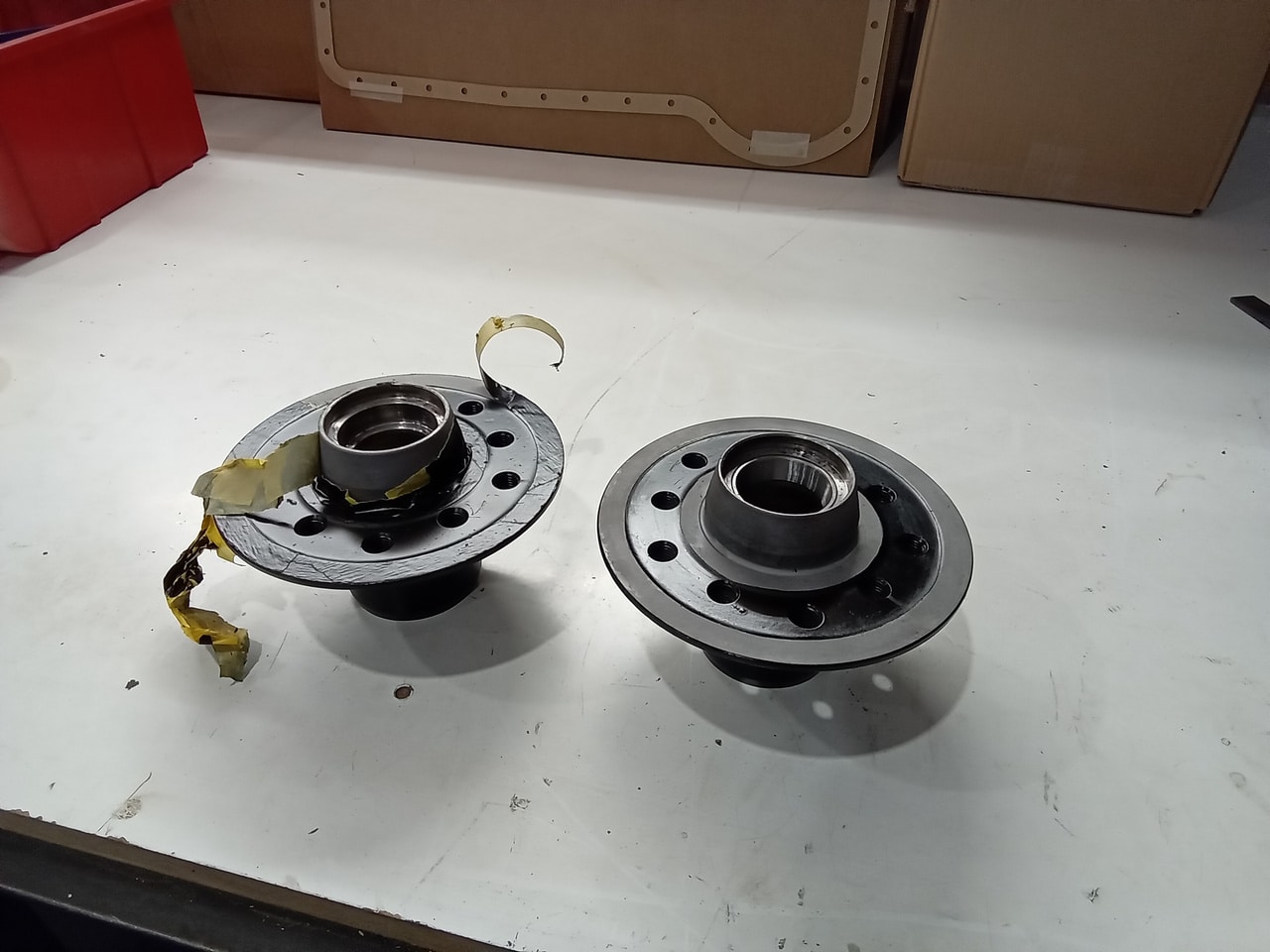 311025 1978 Mercedes 350SL Front Hubs Built Up 6