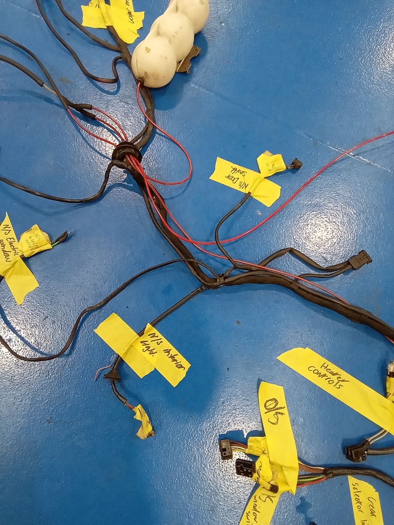 311025 1978 Mercedes 350SL Wiring Loom Reference 11