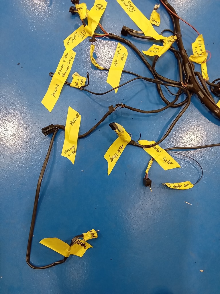 311025 1978 Mercedes 350SL Wiring Loom Reference 13