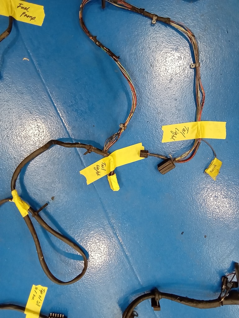 311025 1978 Mercedes 350SL Wiring Loom Reference 20