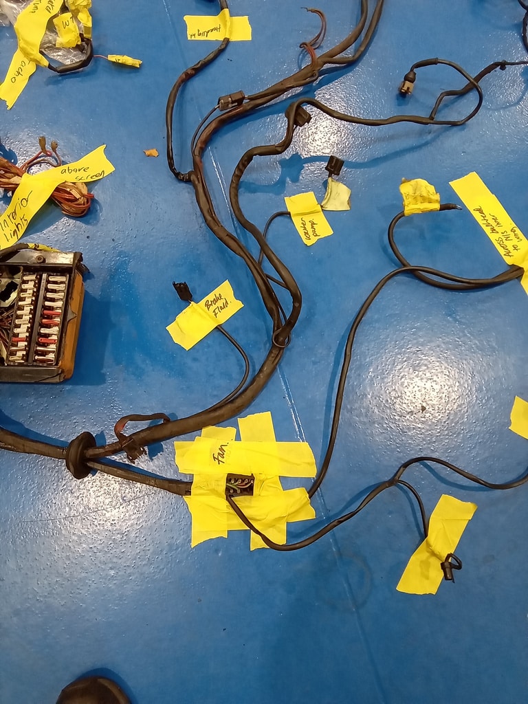 311025 1978 Mercedes 350SL Wiring Loom Reference 8