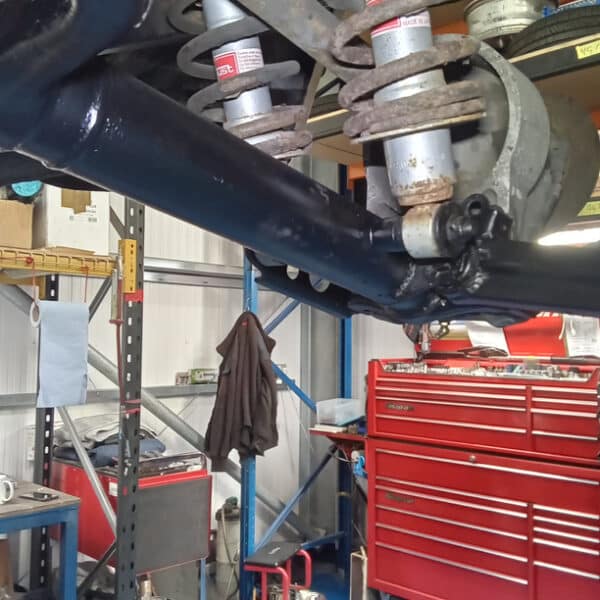 311025 1991 Jaguar XJS Rear Axle Painted 13