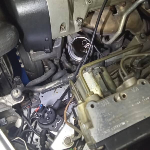 311025 1996 Mercedes SL600 PDI and Oil Change 4