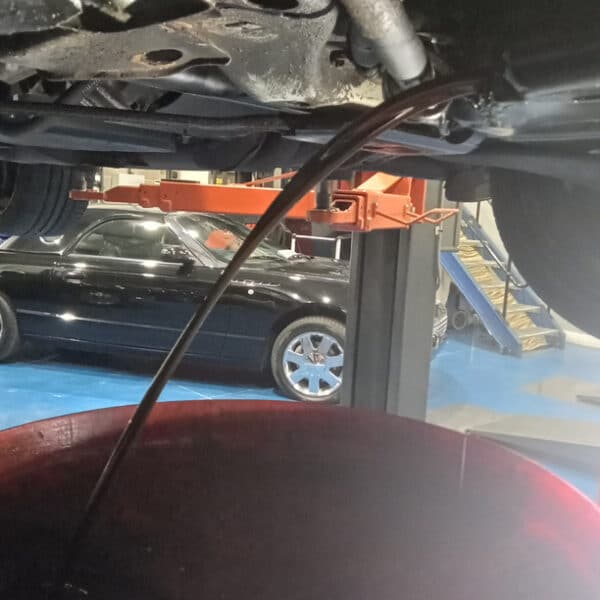 311025 1996 Mercedes SL600 PDI and Oil Change 5