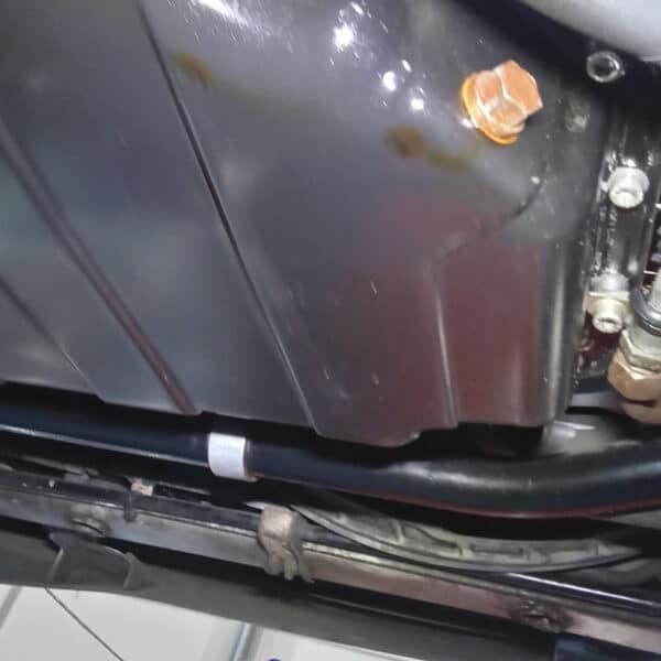 311025 1996 Mercedes SL600 PDI and Oil Change 7