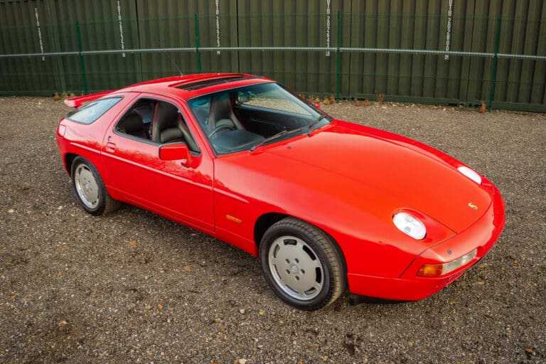 Porsche 928 Series 4 Red 1989 51