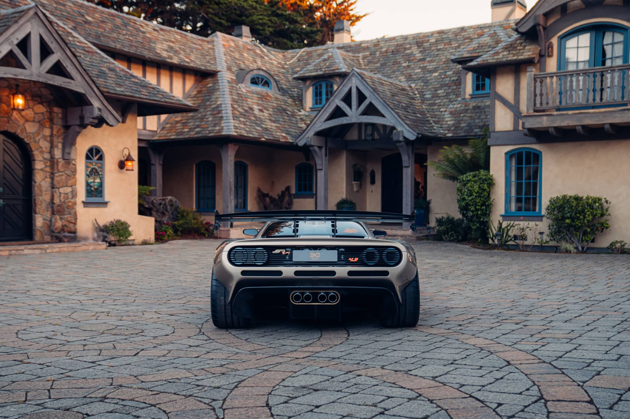 S1 LM Hero 04 scaled