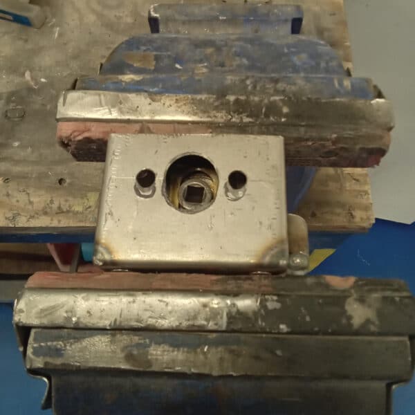 031225 1955 Aston Martin DB2 Drophead Boot Lock and Passenger Door Adjustment 11