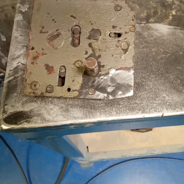 031225 1955 Aston Martin DB2 Drophead Boot Lock and Passenger Door Adjustment 2